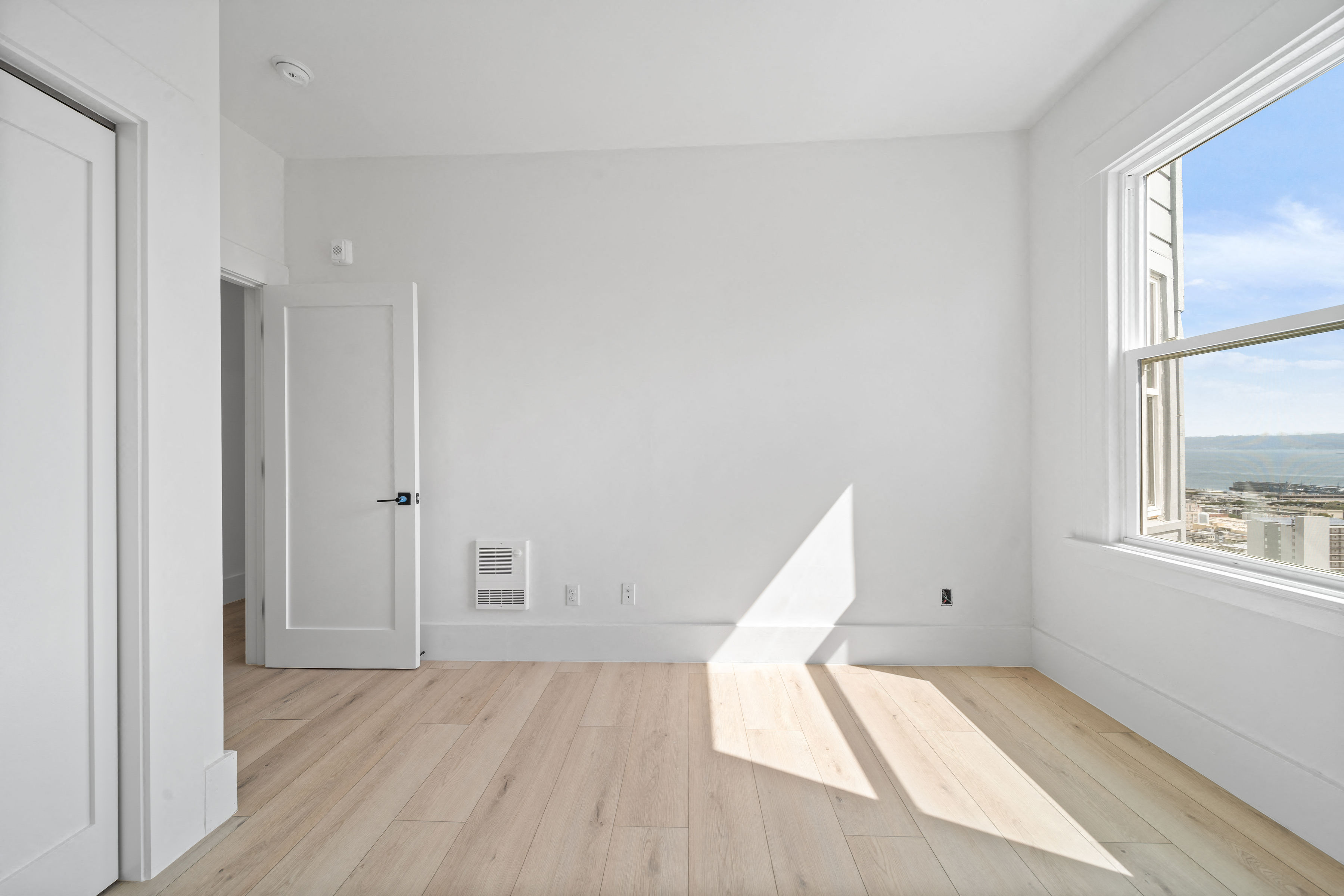 1074 Union Apartments photo 5